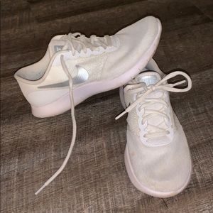 Women’s Nike Flex Contact